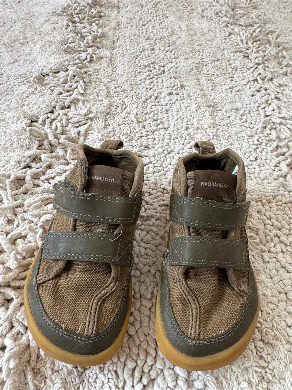 Vivo Barefoot Kids Olive Green Canvas Velcro Sneakers with Gum Sole - Picture 1 of 3